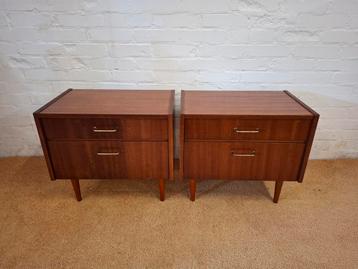 Vintage nachtkastjes teak slaapkamer kastje  beschikbaar voor biedingen