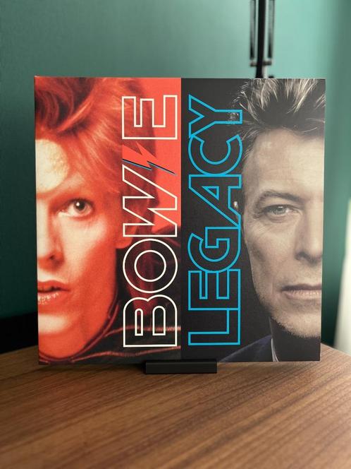 LP - David Bowie - Legacy, Cd's en Dvd's, Vinyl | Rock, Zo goed als nieuw, Poprock, 12 inch, Ophalen of Verzenden