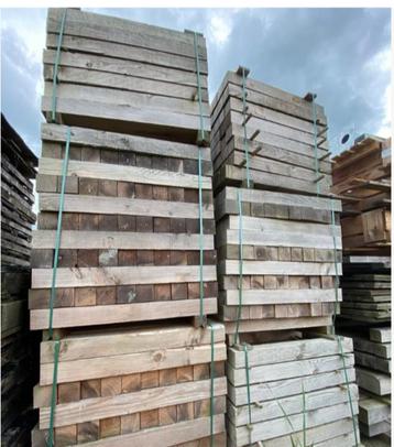 Douglas palen 100x100x1000 525 stuks beschikbaar voor biedingen
