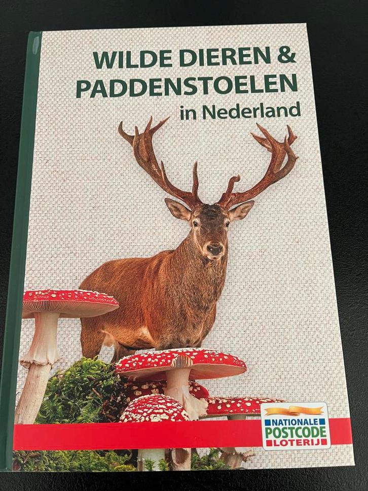 Boek Wilde dieren & paddenstoelen, Boeken, Natuur, Nieuw, Natuur algemeen, Ophalen of Verzenden