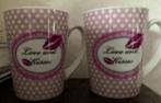 2 roze, rose mokken, bekers 'Love and Kisses'; designer coll, Overige typen, Ophalen of Verzenden, Zo goed als nieuw, Overige stijlen