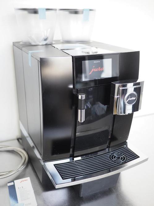Jura Giga X8c 2019 professionele volautomaat espressomachine, Witgoed en Apparatuur, Koffiezetapparaten, Gebruikt, Gemalen koffie