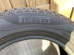 Pirelli Winterbanden 205/60 R16, Mercedes B180, Auto-onderdelen, Banden en Velgen, 16 inch, Nieuw, Band(en), Personenwagen