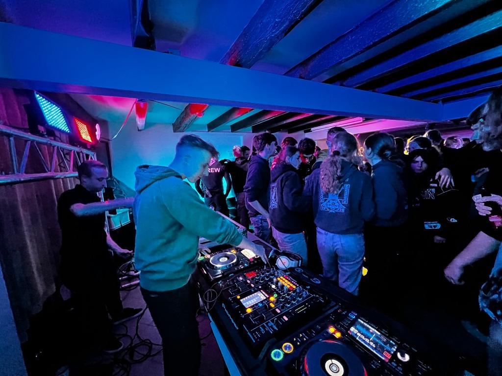 DJ Lessen op Pioneer CDJ Set Leer Snel Mixen in Heerlen, Ophalen of Verzenden, Zo goed als nieuw, Dj-set, Pioneer