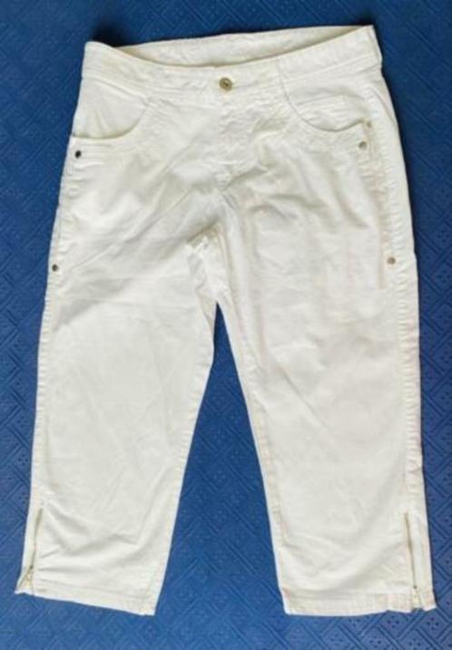Sao Paulo pantalon maat M, Kleding | Dames, Broeken en Pantalons, Zo goed als nieuw, Maat 38/40 (M), Wit, Driekwart, Ophalen of Verzenden