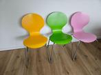 Set van 3 gekleurde eetkamerstoelen, Huis en Inrichting, Stoelen, Gebruikt, Overige kleuren, Drie, Ophalen