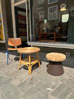 SALE: alternatieve tuinset, vintage poef, tafel en stoel, Gebruikt, Bijzettafel, Tuinset, Ophalen
