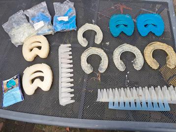 Plakbeslag, medisch beslag paard, glue on's, plak ijzers beschikbaar voor biedingen