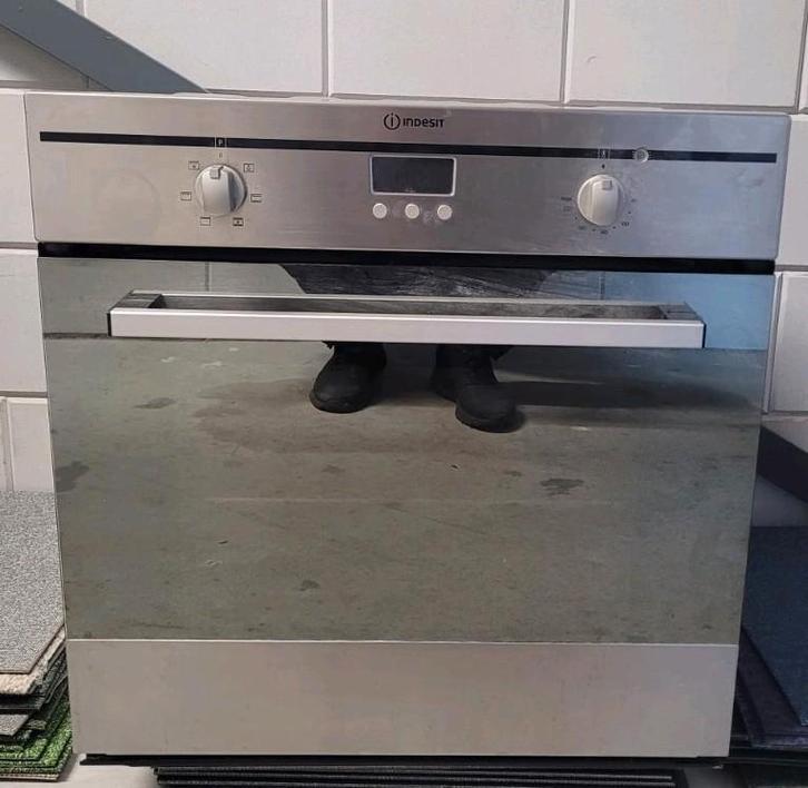 Oven Indesit FIM 53 K.A IX S, Witgoed en Apparatuur, Ovens, Zo goed als nieuw, 45 tot 60 cm, Ophalen