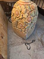 Nieuwe betonnen parasolvoet uit Bali, Ophalen