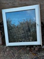 Gratis Kiep kantelraam kunststof, Doe-het-zelf en Verbouw, Kozijnen en Schuifpuien, Kunststof, Raamkozijn, Ophalen of Verzenden