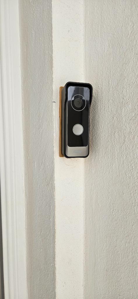 Dahua VTO1301R-W Deurbelcamera, Huis en Inrichting, Deurbellen, Zo goed als nieuw, Draadloos, Ingebouwde camera, Compatibel met smartphone