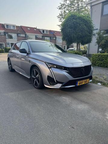 Peugeot 308 GT 1.2 Puretech 130pk Eat8 2022 Grijs beschikbaar voor biedingen