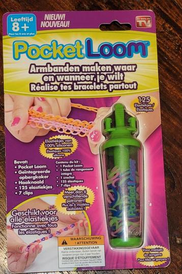 NIEUW! Loom met opbergkoker, haaknaald en zakje rainbow loom beschikbaar voor biedingen