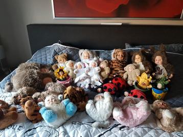 Anne geddes poppen en schilderijen beschikbaar voor biedingen