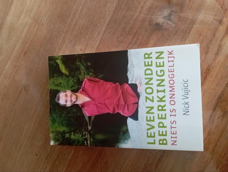 Nick Vujicic - Leven zonder beperkingen, Boeken, Overige Boeken, Zo goed als nieuw, Ophalen of Verzenden