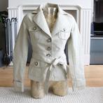 Zeer Mooie Leather Look Amisu Jas (Maat 36) Tussenjas € 35,-, Beige, Ophalen of Verzenden, Zo goed als nieuw, Maat 36 (S)
