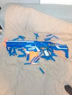 Nerf gun / pistool met veel pijltjes, Ophalen, Gebruikt