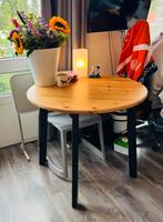 Wooden table, Ophalen, Zo goed als nieuw
