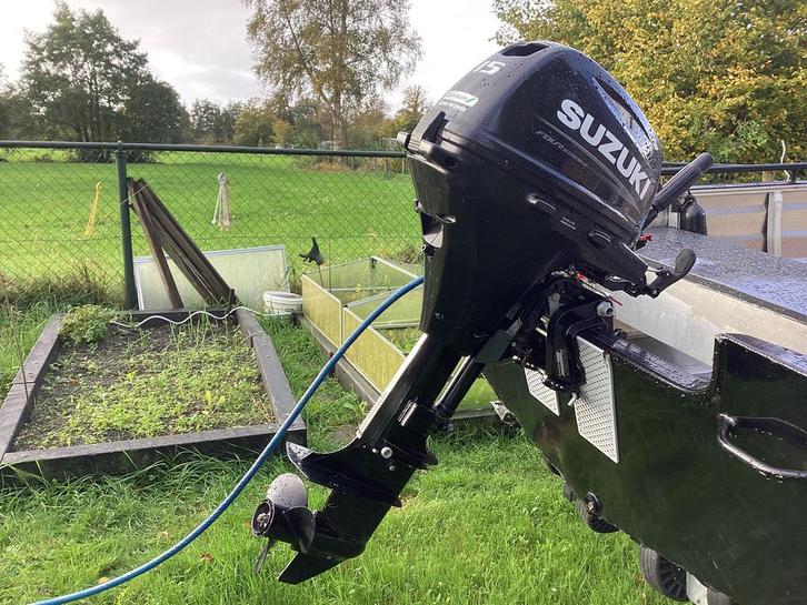 Suzuki 15 pk langstaart, Watersport en Boten, Buiten- en Binnenboordmotoren, Zo goed als nieuw, Benzine, 10 tot 30 pk, Ophalen