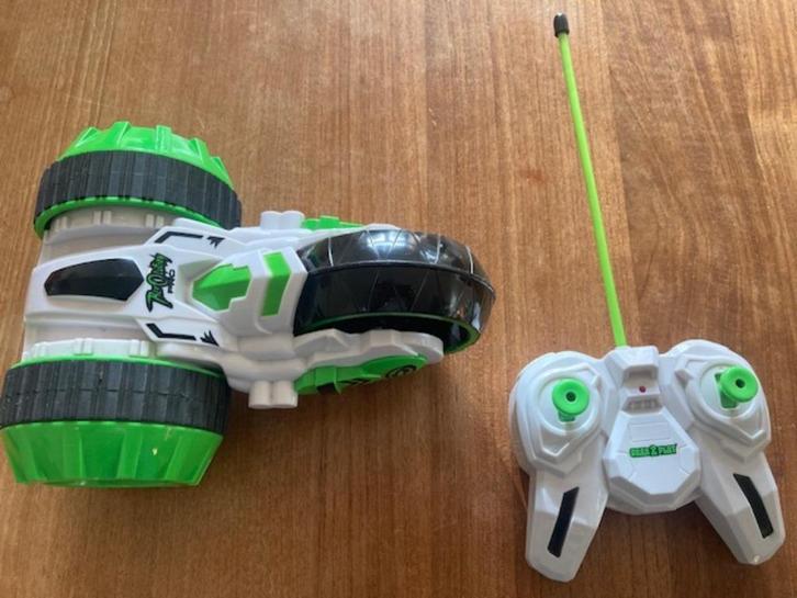 Stuntauto Gear2Play Revolution Pro, Kinderen en Baby's, Speelgoed | Speelgoedvoertuigen, Zo goed als nieuw, Afstandsbediening