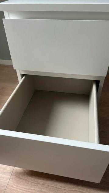 Ikea Malm nachtkast wit met 2 lades B40xD48xH55cm - afbeelding 6