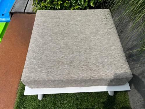 Tuintafel/bijzettafel/zitelement wit aluminium, Tuin en Terras, Tuintafels, Zo goed als nieuw, Vierkant, Aluminium, Ophalen