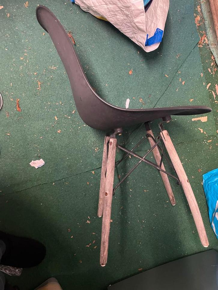 4x Mooie design tuinstoel GRATIS, Huis en Inrichting, Stoelen, Gebruikt, Eén, Hout, Zwart, Ophalen