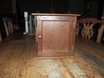 Kleine Oude Houten kastje/Wandkastje, Ophalen of Verzenden
