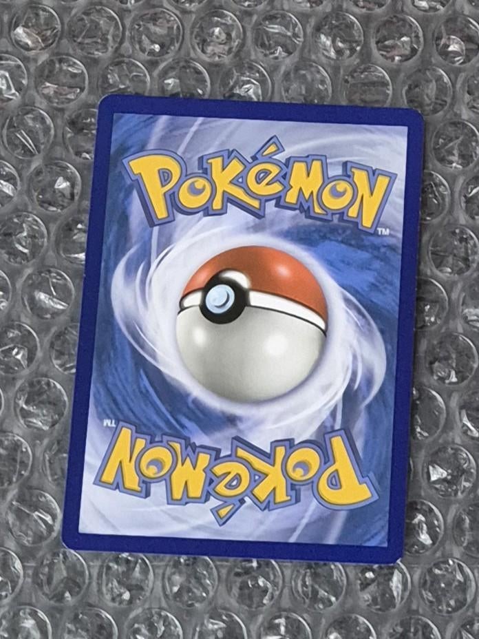 Holo Foil Brock's Training 55/68 Sun & Moon Hidden Fates, Ophalen of Verzenden, Zo goed als nieuw, Losse kaart, Foil