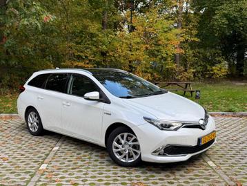 Toyota Auris Touring Sports 1.8 Hybrid Lease pro beschikbaar voor biedingen