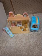 Sylvanian Family Nursery + Auto, Ophalen of Verzenden, Gebruikt, Overige typen