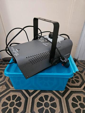 Rookmachine beschikbaar voor biedingen