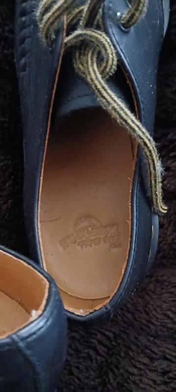 Dr Martens beschikbaar voor biedingen
