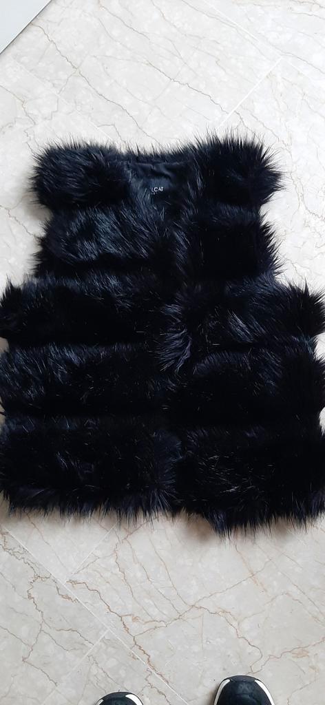 Zwart Harig Gilet, Kleding | Dames, Bodywarmers, Zo goed als nieuw, Maat 34 (XS) of kleiner, Zwart, Ophalen of Verzenden