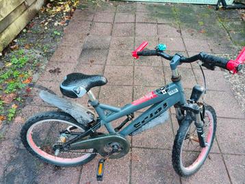 Jongensfiets 18 inch - opknapper beschikbaar voor biedingen
