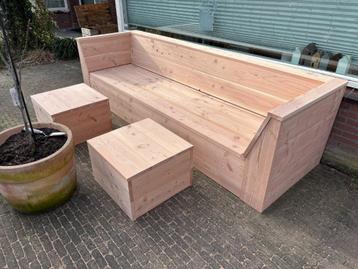 Loungebank met schuine armleuning van steigerhout of douglas beschikbaar voor biedingen