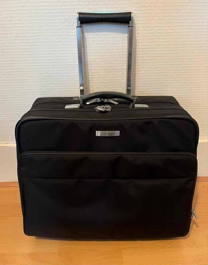 Porsche Design P2000 rolkoffer, Sieraden, Tassen en Uiterlijk, Koffers, Zo goed als nieuw, Overige materialen, Minder dan 50 cm