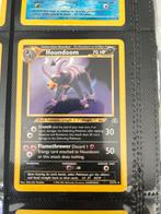 Houndoom - Neo Revelation 23/75, Ophalen of Verzenden, Gebruikt