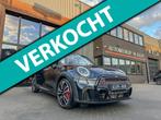 Mini Mini Cabrio 2.0 John Cooper Works JCW Pack F1 aut 231pk, 1998 cc, Gebruikt, 4 stoelen, Zwart