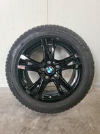 16' BMW 1 2 Serie Styling 473 Zwart met winterbanden, Ophalen, 16 inch, Banden en Velgen, Personenwagen