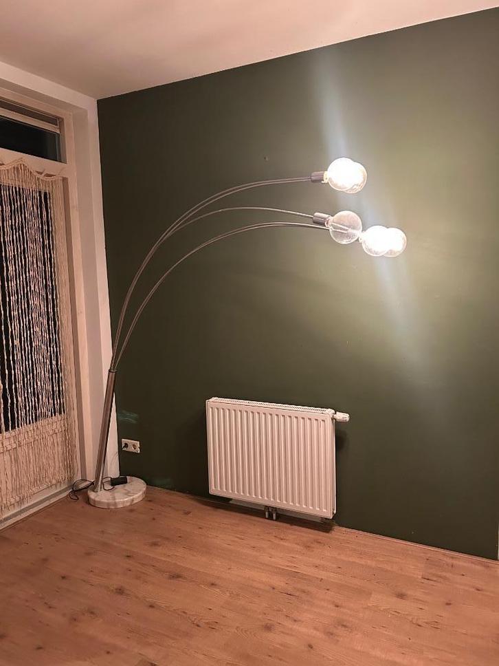 Design vloerlamp Dom x Christian Koban, Huis en Inrichting, Lampen | Vloerlampen, Ophalen