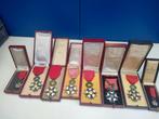 Lot medailles Legion D'Honneurs in de doos, Verzamelen, Verzenden, Landmacht, Nederland, Lintje, Medaille of Wings