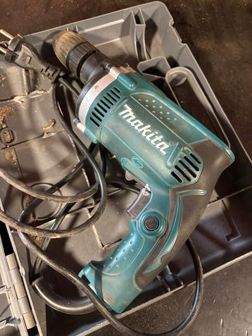 Makita HP1631 klopboormachine (710 W) met koffer, werkt goed beschikbaar voor biedingen