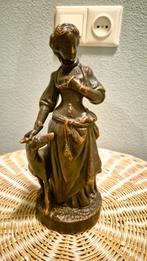 Gietijzeren beeld van vrouw met hond, Ophalen of Verzenden