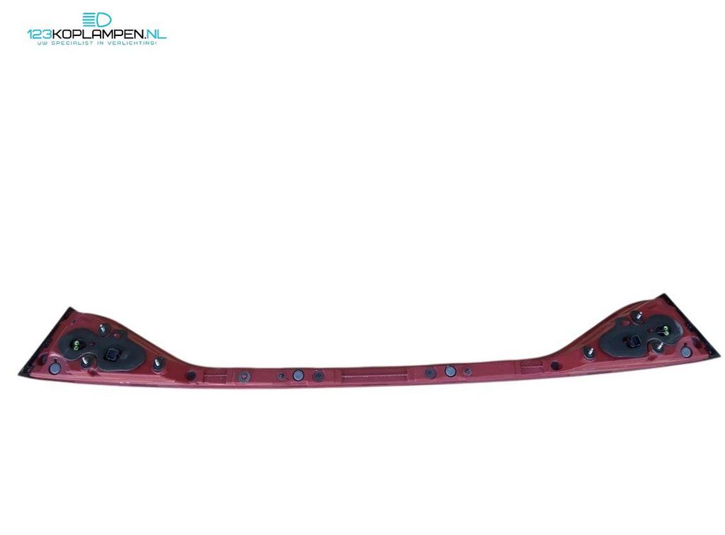 Kia Stinger achterlicht midden LED, -, Verzenden, -, Gebruikt