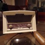 antieke radio klein model, Antiek en Kunst, Antiek | Tv's en Audio, Ophalen of Verzenden