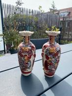 2 prachtige vaasjes, Antiek en Kunst, Antiek | Vazen, Ophalen of Verzenden