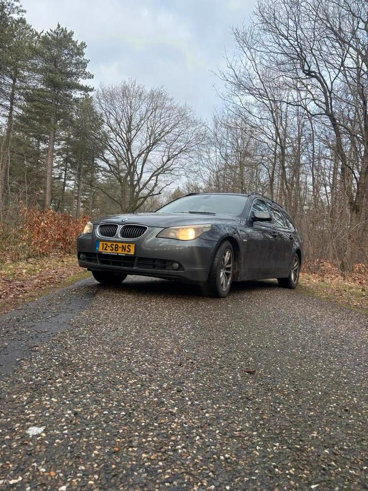 BMW 525 Touring GOED LEZEN GEEN APK, Auto's, BMW, Particulier, 5-Serie, ABS, Airbags, Alarm, Boordcomputer, Centrale vergrendeling