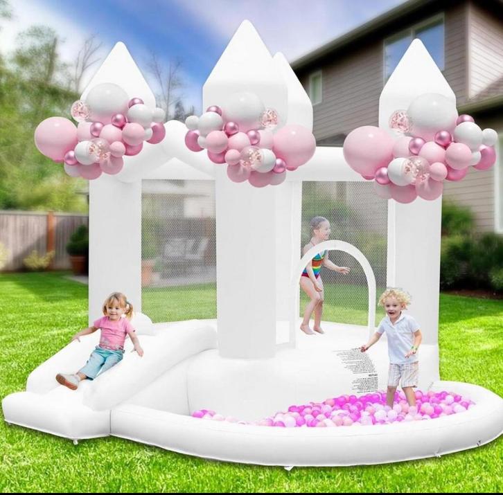 Luxe Wit Springkussen met Ballenbak & Glijbaan - Almelo, Hobby en Vrije tijd, Feestartikelen | Verhuur, Zo goed als nieuw, Ophalen of Verzenden
